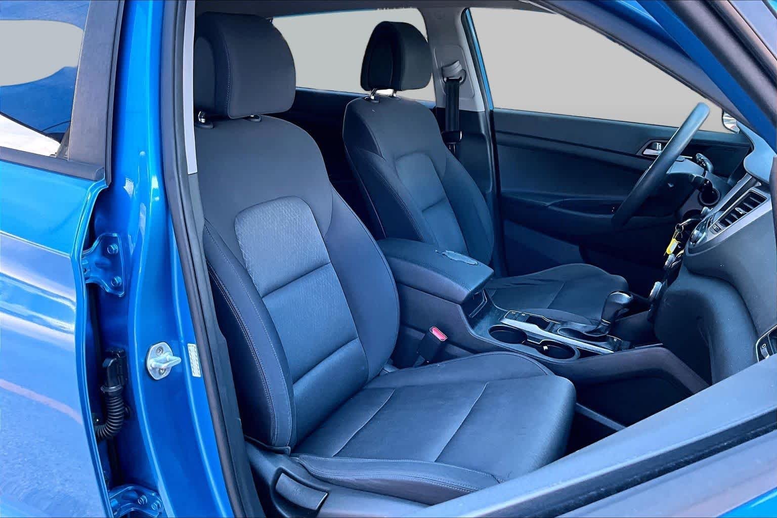 Used 2018 Caribbean Blue Hyundai SEL image 7