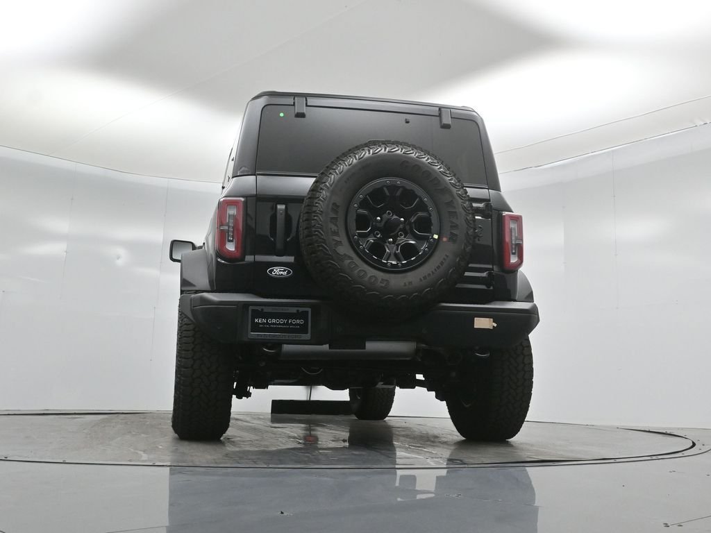 New 2026 Shadow Black Ford Badlands image 49