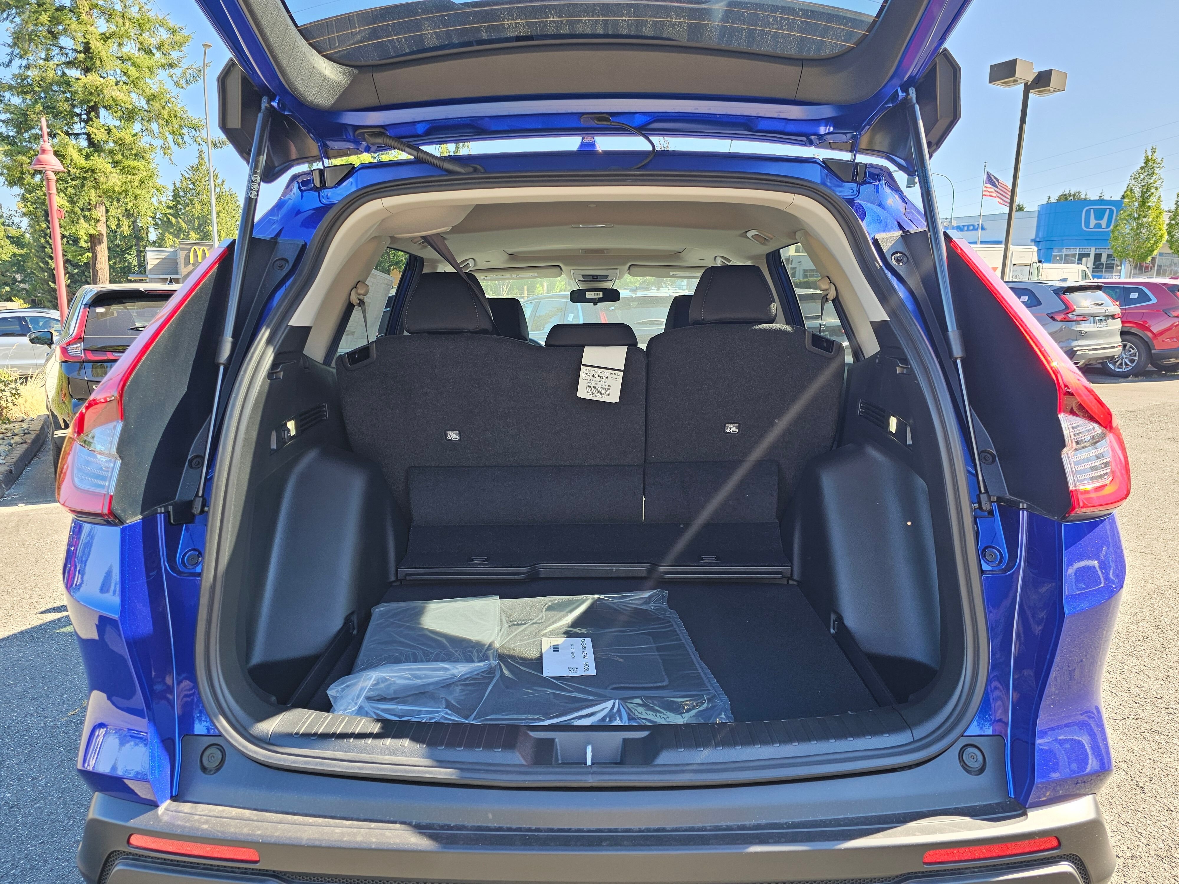 2025 Honda CR-V EX - Photo 16