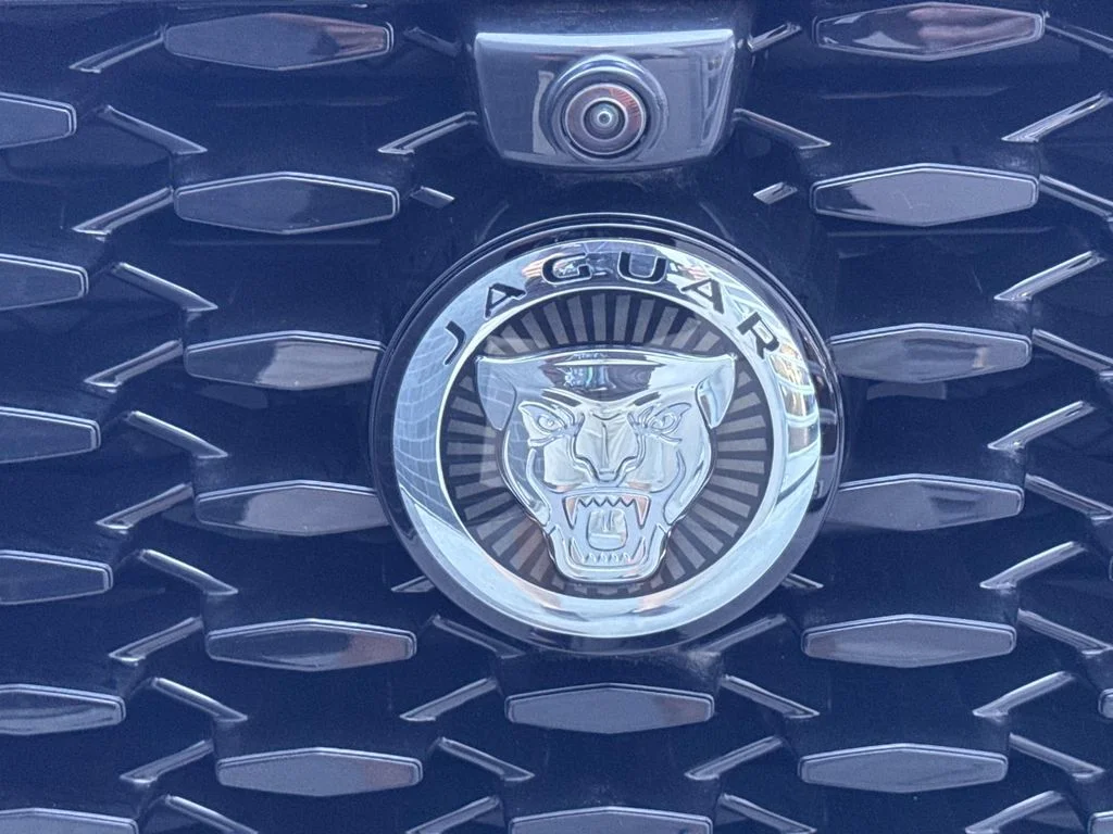 2026 Jaguar F-Pace R-Dynamic S - Photo 10