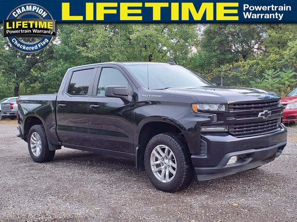 Used 2020 Black Chevrolet RST image 3