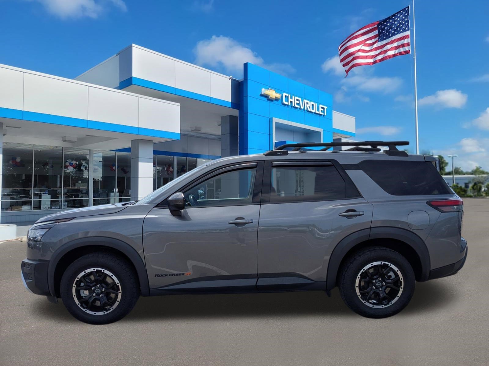 Used 2023 Gun Metallic Nissan Rock Creek image 7