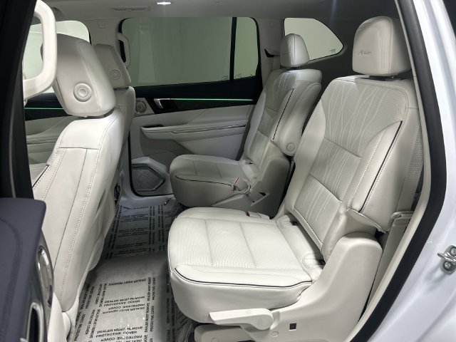 2027 Buick Enclave Avenir - Photo 22