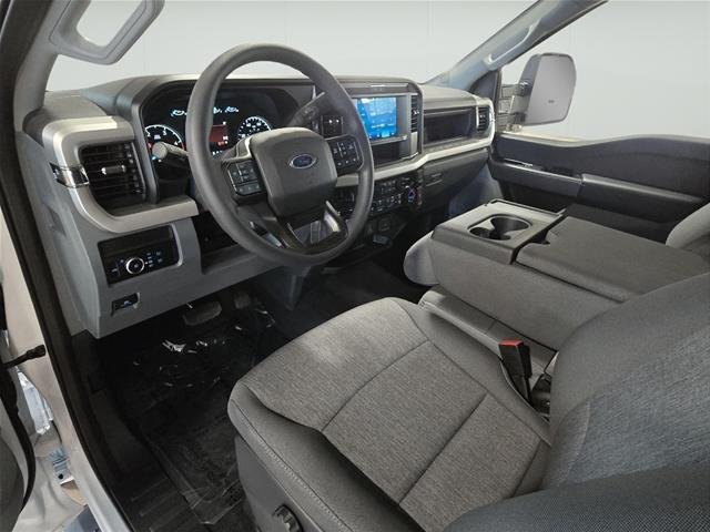 New 2026 Oxford White Ford F-250® XL image 100