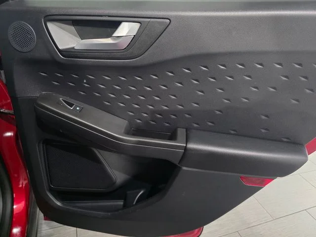 Used 2020 Red Ford Titanium image 12