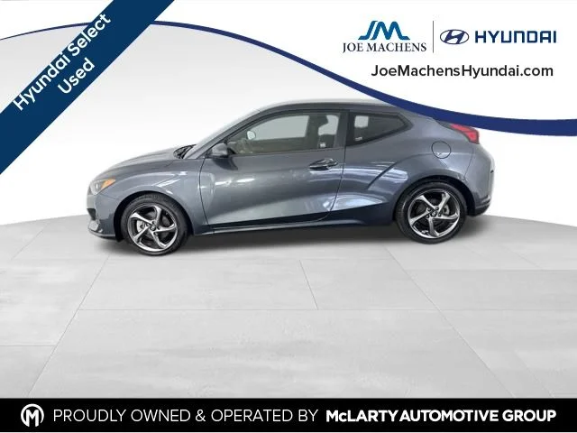 Used 2019 Gray Hyundai 2.0 image 2