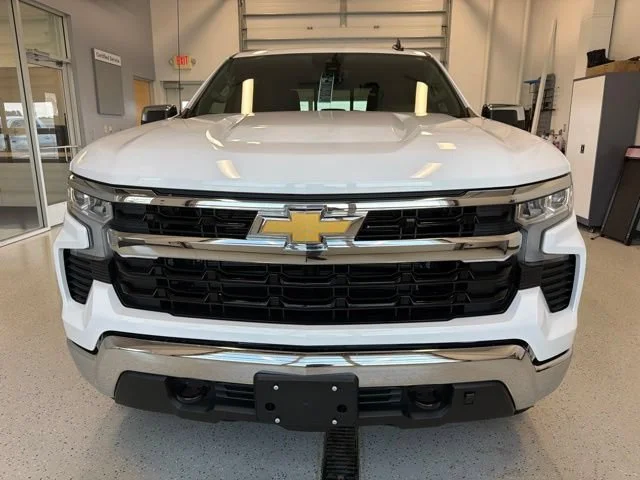 New 2026 Summit White Chevrolet LT image 11