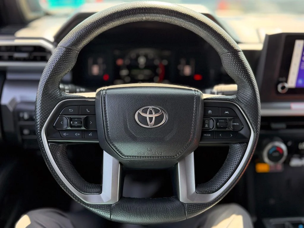 Certified Used 2024  Toyota SR5 image 8