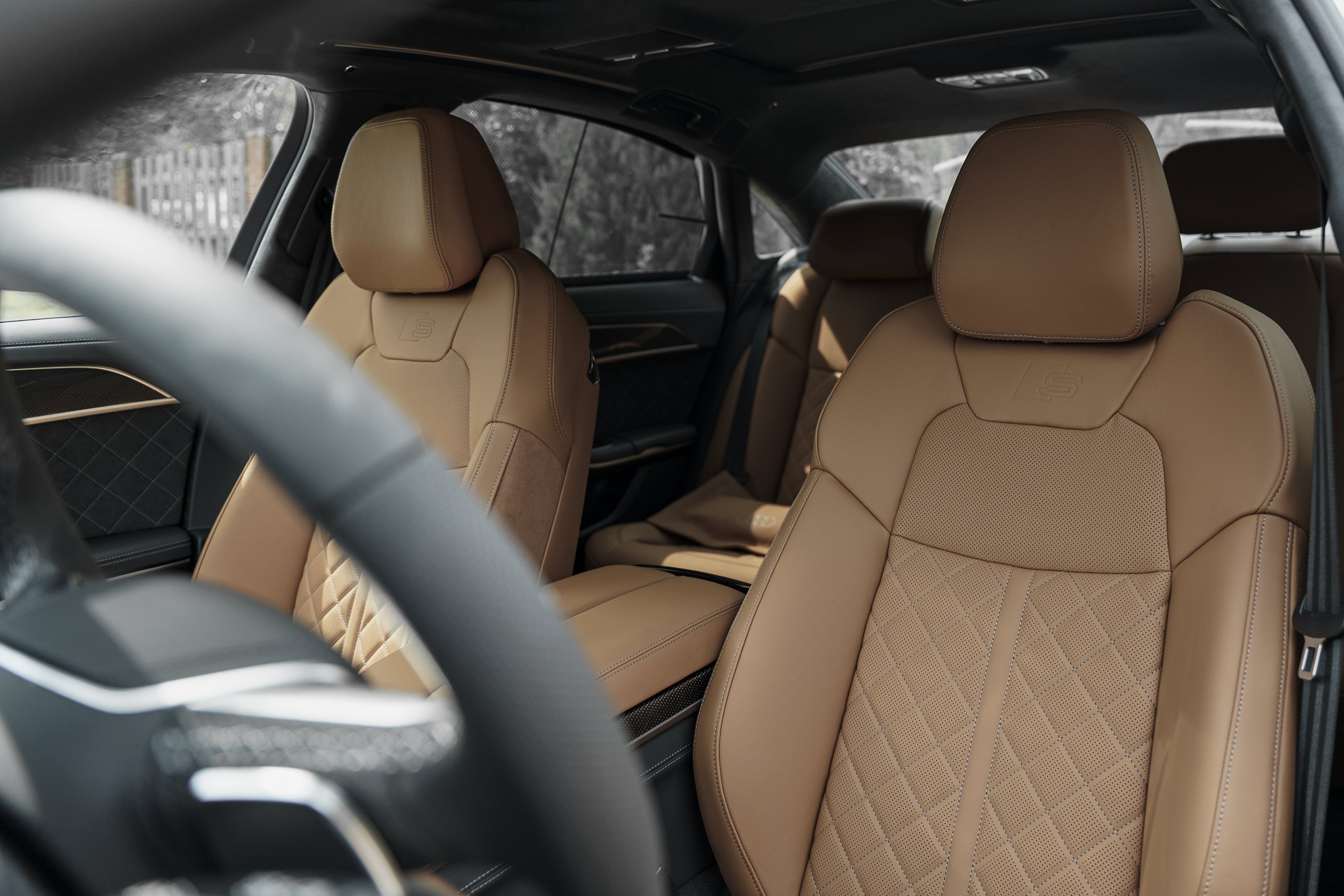 2027 Audi S8 Base - Photo 19