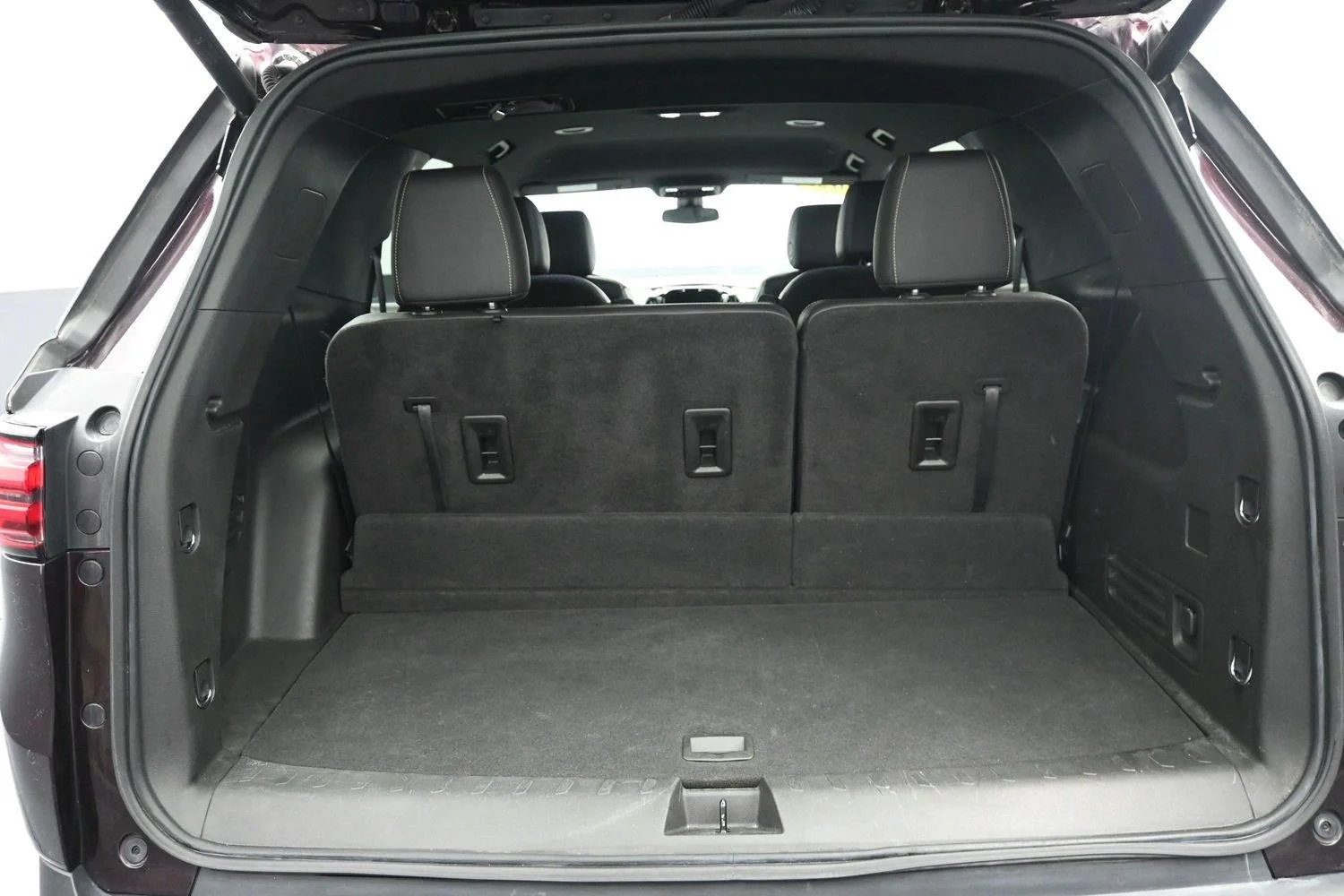 Used 2022 Black Cherry Metallic Chevrolet LT Leather image 18