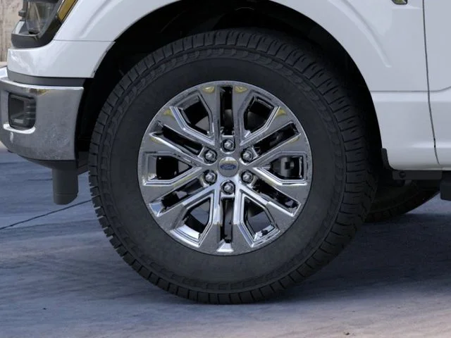 New 2026 Oxford White Ford XLT image 41