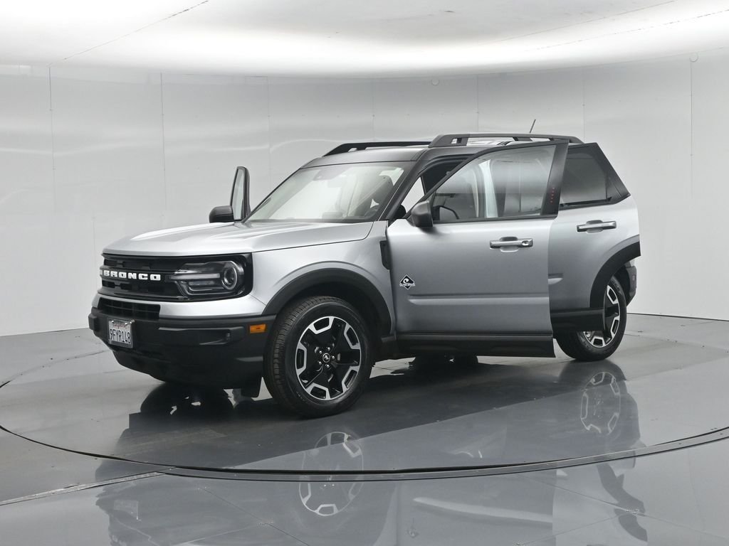 Certified Used 2022 Silver Ford Outer Banks image 34