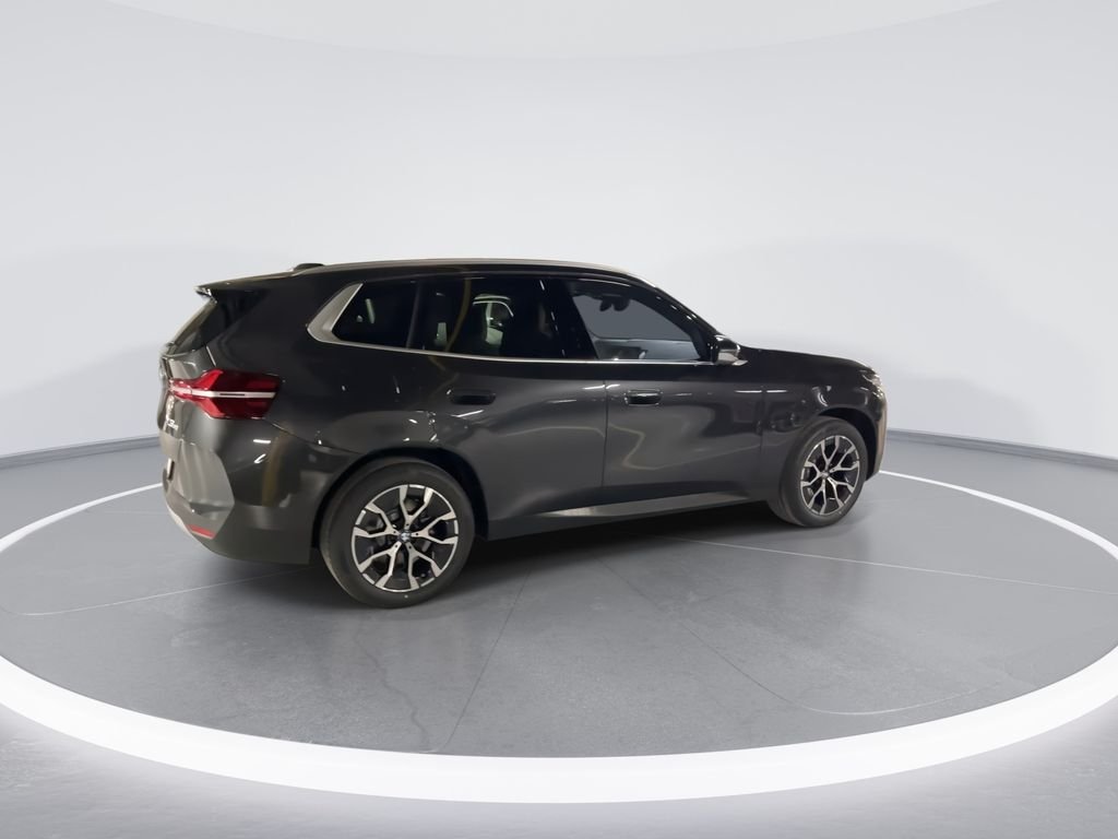 Used 2026 Dark Graphite BMW 30 xDrive image 8