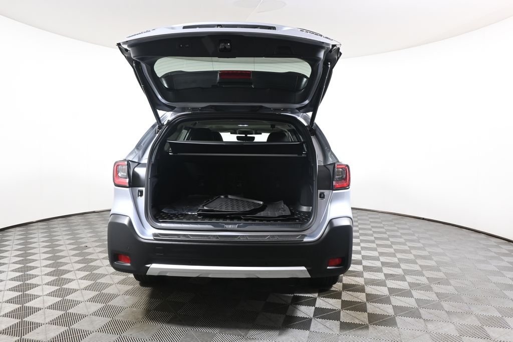 2025 Subaru Outback Limited - Photo 36