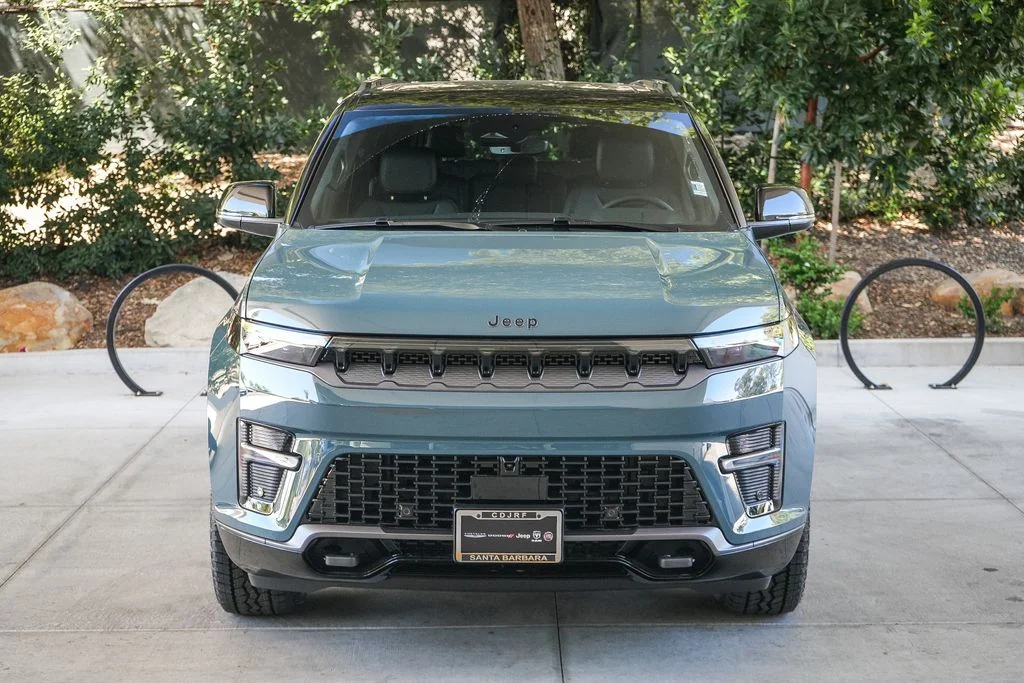 New 2026 Steel Blue Exterior Paint Jeep Upland image 2