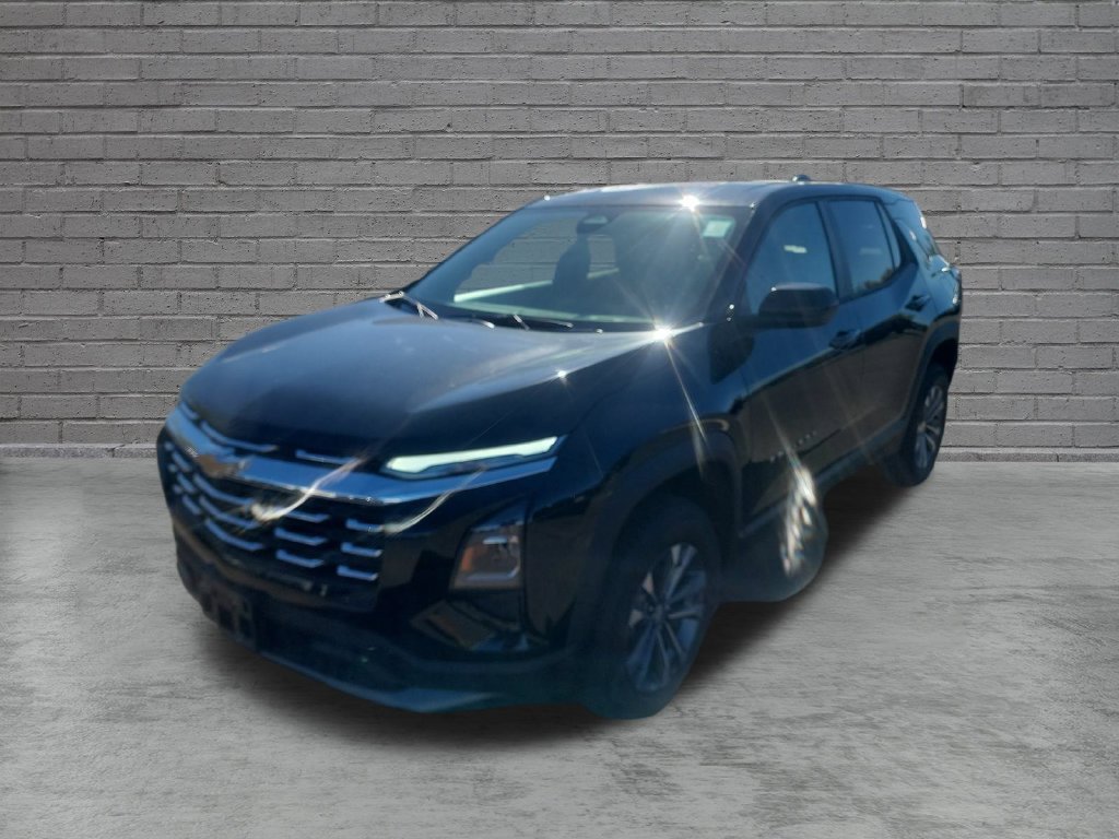 New 2027 Mosaic Black Metallic Chevrolet LT image 4