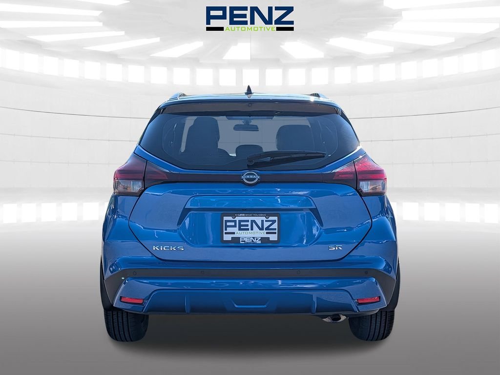 Used 2023 Blue Nissan SR image 6