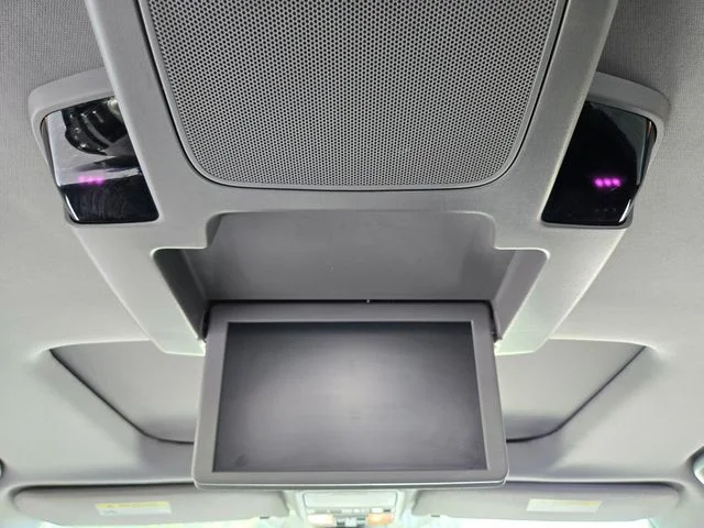 Used 2023 Black Honda Touring image 16