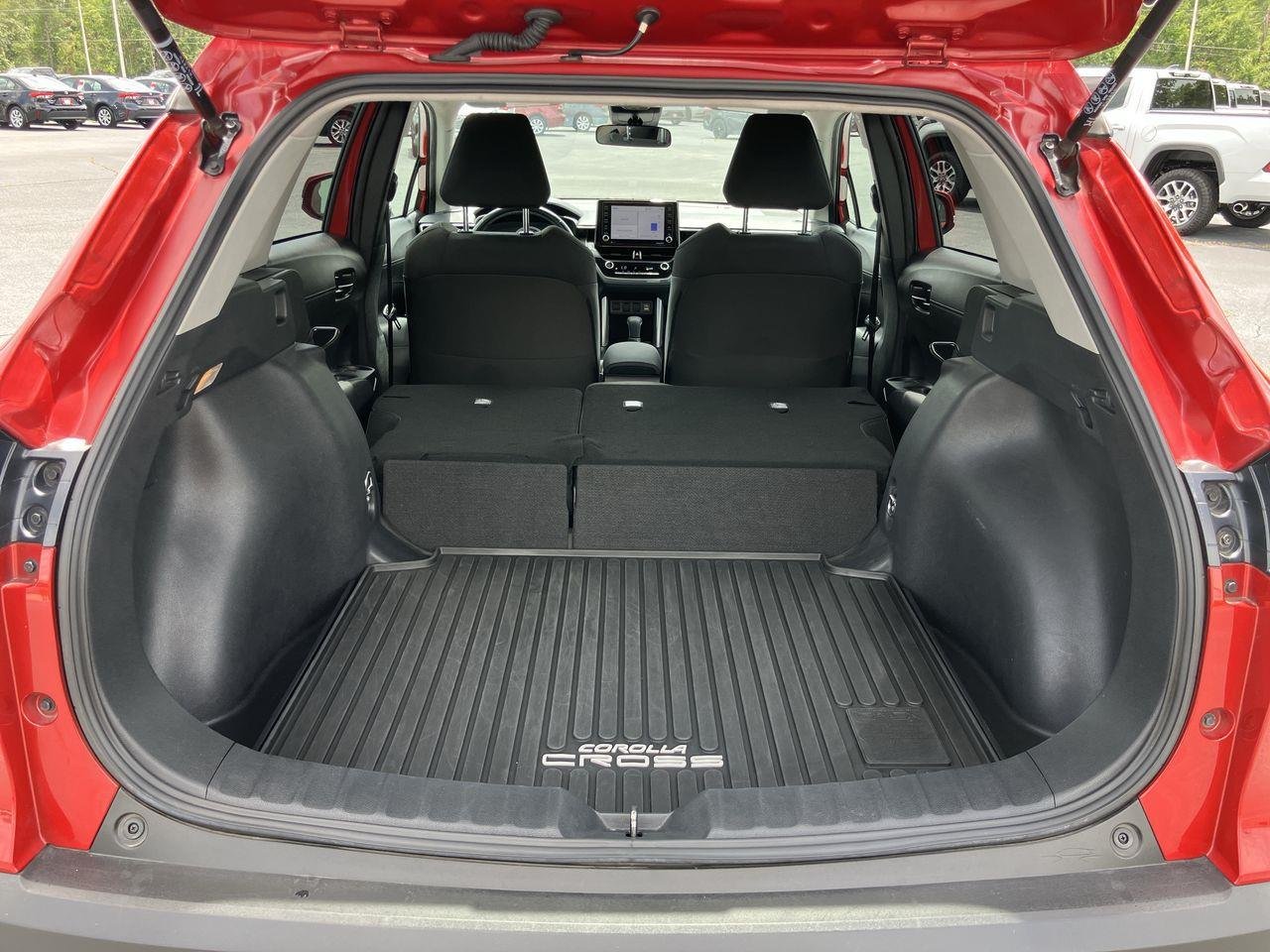 Used 2022 Red (Barcelona Red Metallic) Toyota LE image 25