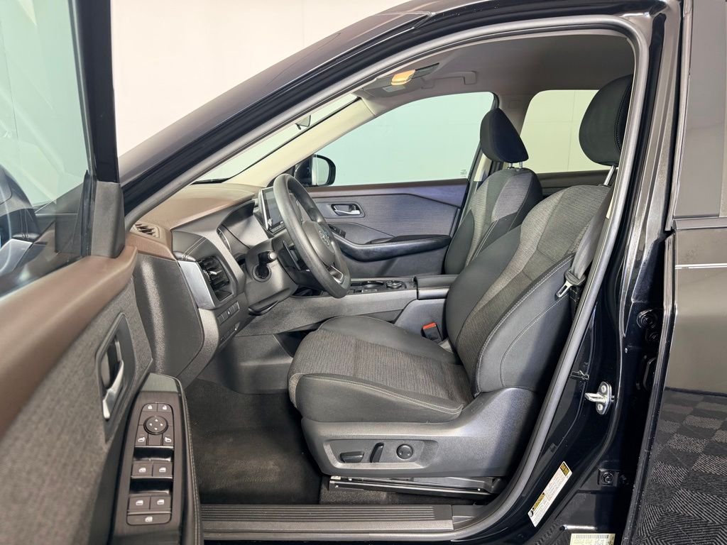Used 2021 Black Nissan SV image 25