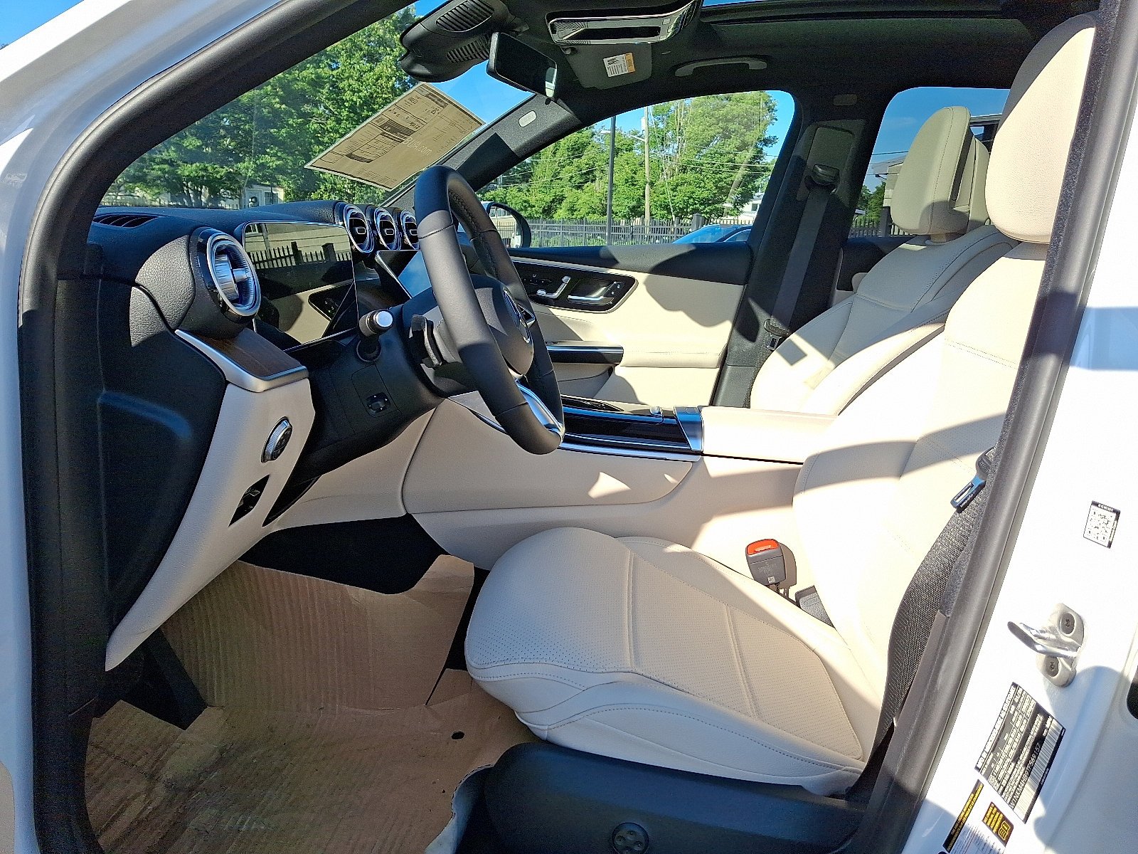 2026 Mercedes-Benz GLC Base - Photo 7
