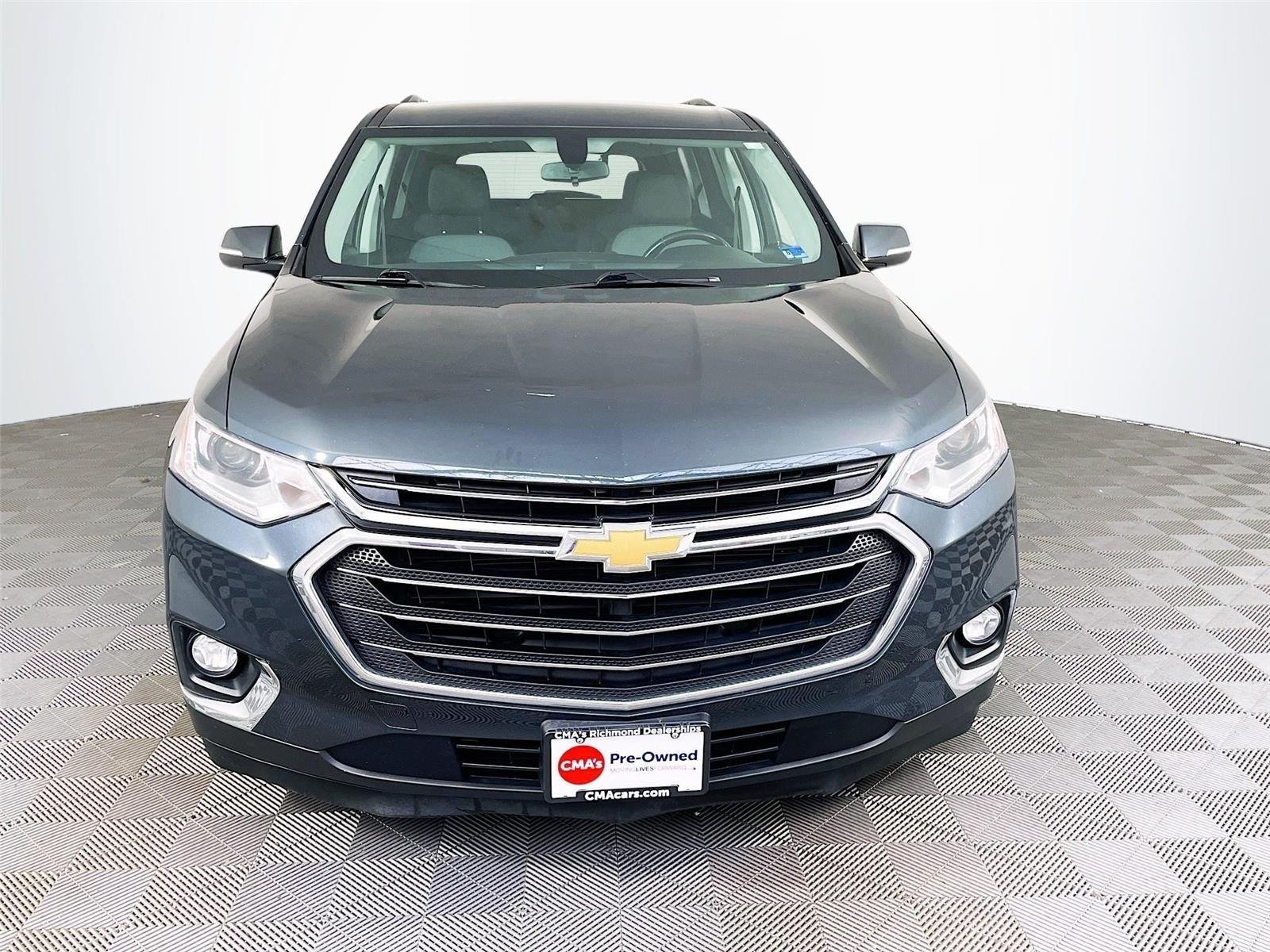 Used 2019 Graphite Metallic Chevrolet LT Cloth image 2
