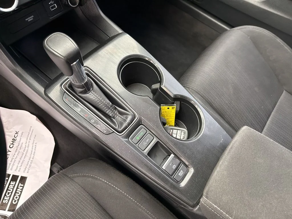 Used 2024  Honda EX image 20