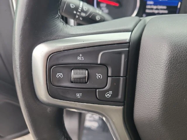 Used 2021 SHADOW GRAY METALLIC Chevrolet LT image 28