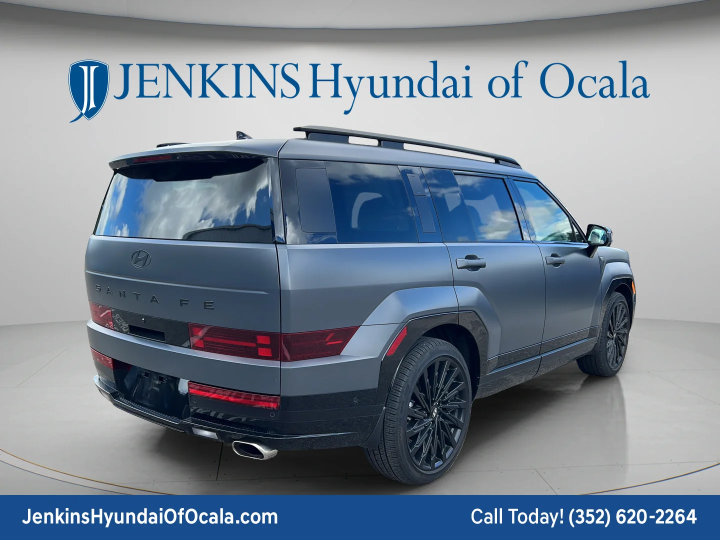 Used 2025 Ecotronic Gray Matte Hyundai Calligraphy image 3