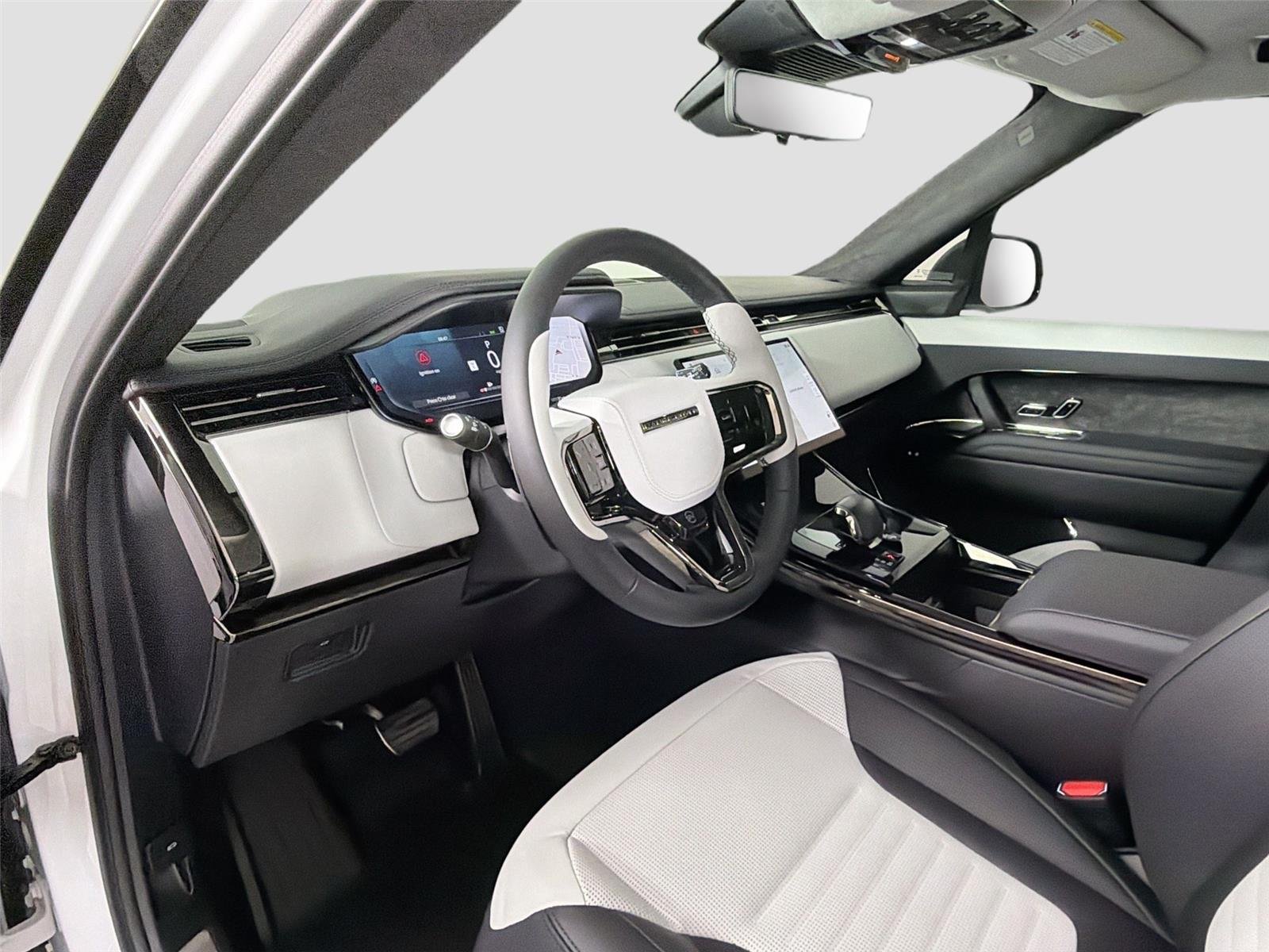 New 2026 OSTUNI PEARL WHITE Land Rover SV image 9