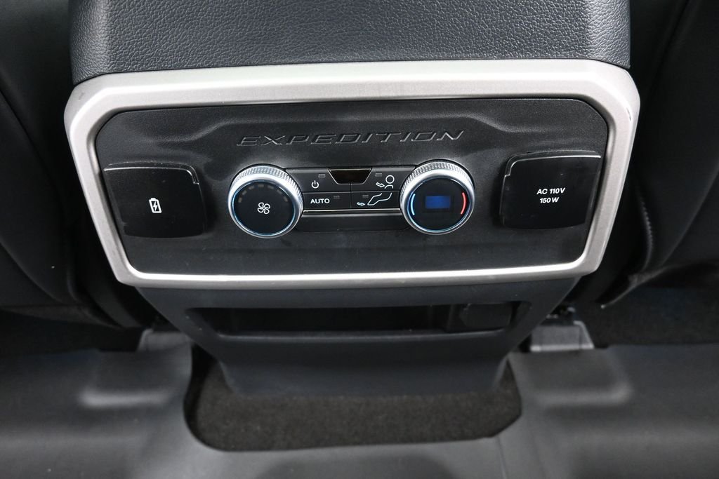 Used 2022 Silver Ford XLT image 14