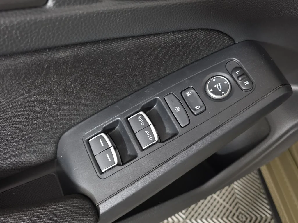 2025 Honda Civic Hatchback Sport - Photo 22