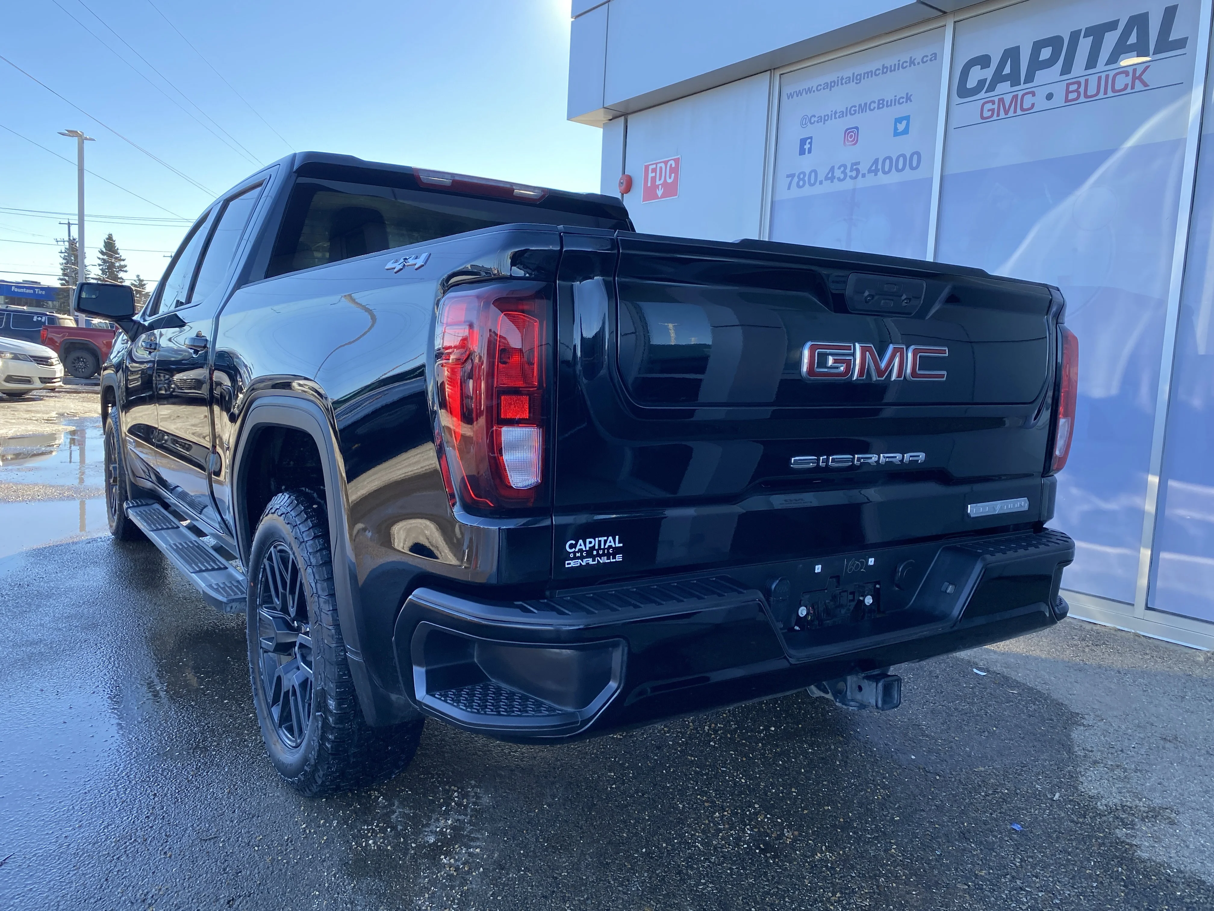Certified Used 2025 Black GMC Crew Cab Elevation * BUCKETS * 5.3L V8 * image 3