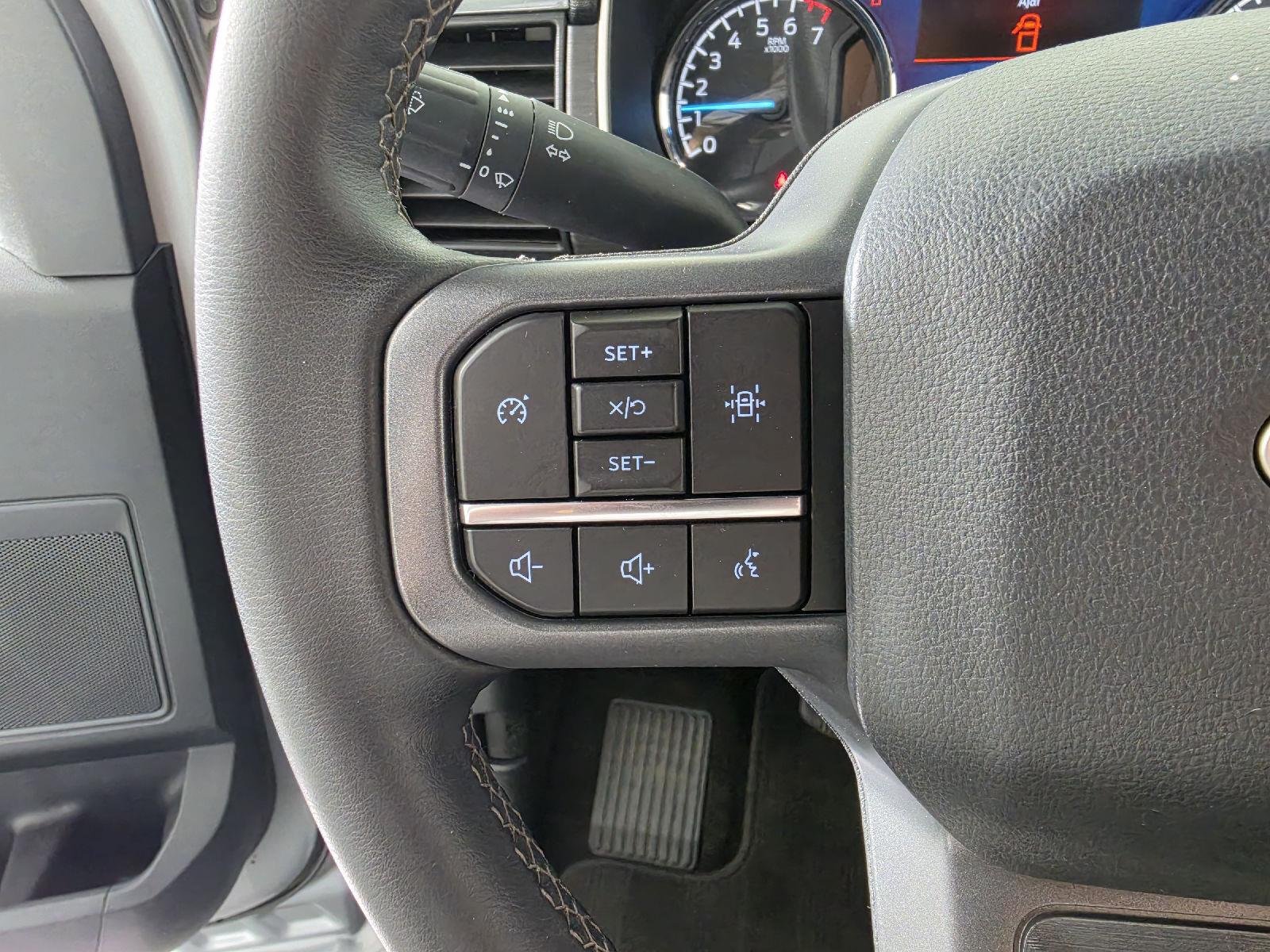 Used 2023 Iconic Silver Ford XLT image 14