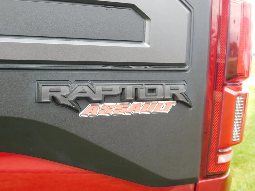 Used 2019 Red Ford Raptor image 46