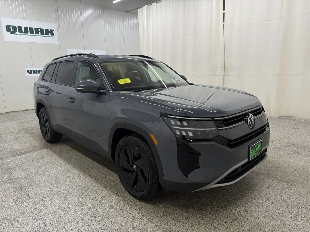 2027 Volkswagen Atlas SE w/Tech