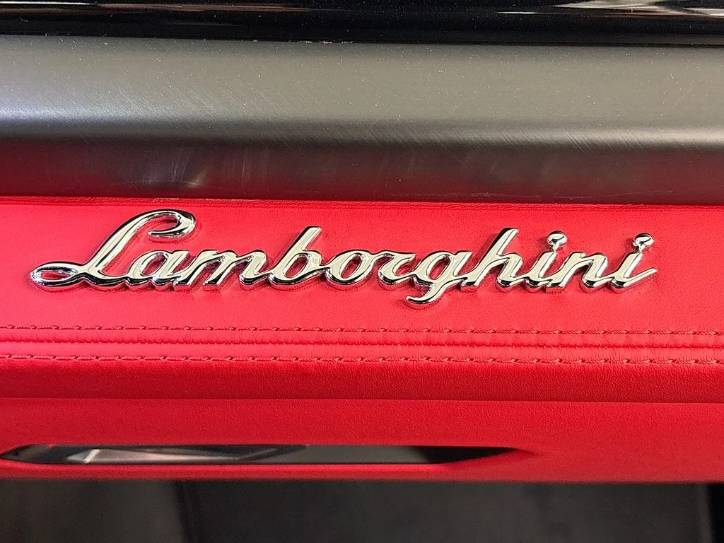 New 2026 Blue Lamborghini SE image 18