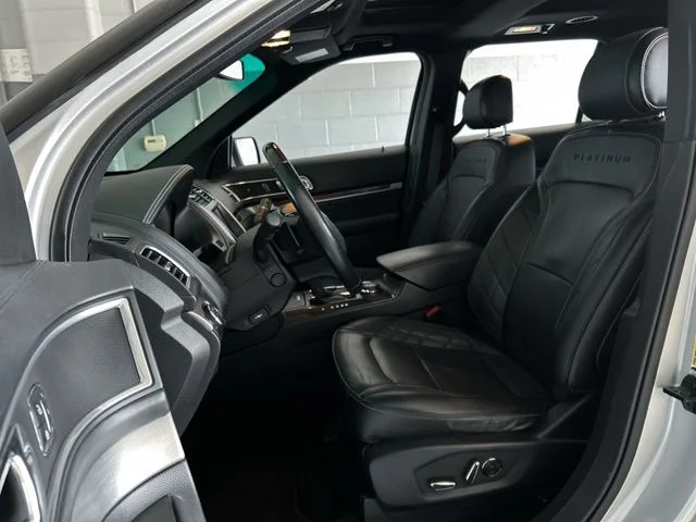 2016 Ford Explorer Platinum - Photo 34