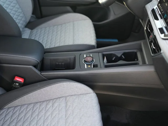 New 2026 Pure White Volkswagen 2.0T S image 17