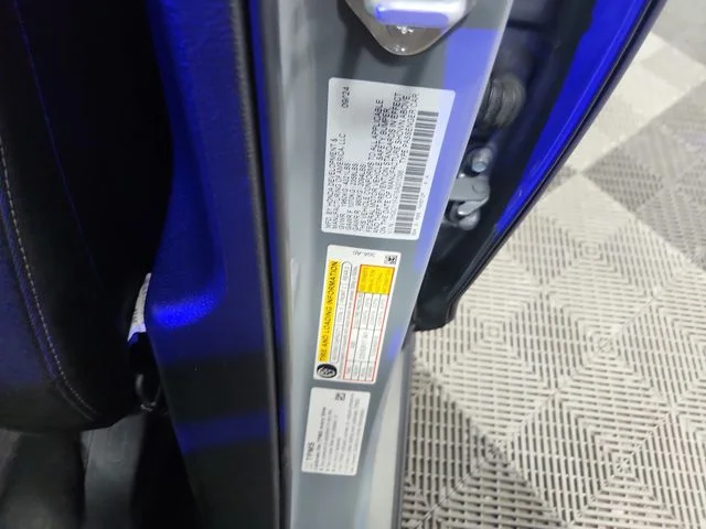 Used 2025 Gray Honda SE image 25