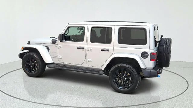 Used 2023 Silver Jeep Sahara 4xe image 7