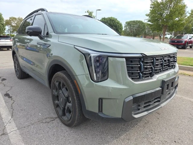 Used 2024 Green Kia X-Line SX Prestige image 1