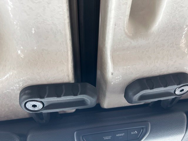 Used 2022 Bright White Clearcoat Jeep Unlimited Sahara image 26