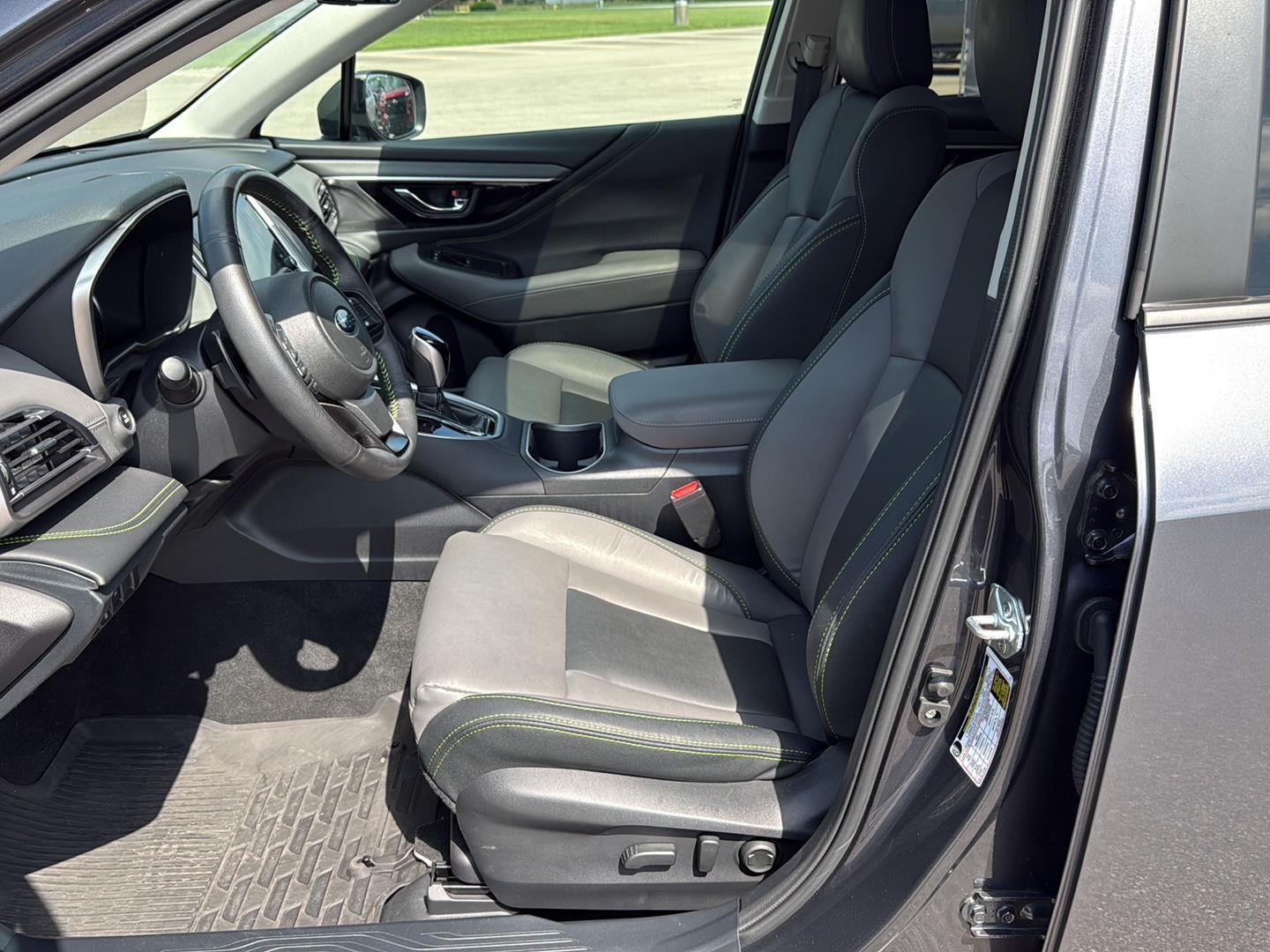 Used 2024 Magnetite Gray Metallic Subaru Onyx Edition XT image 10