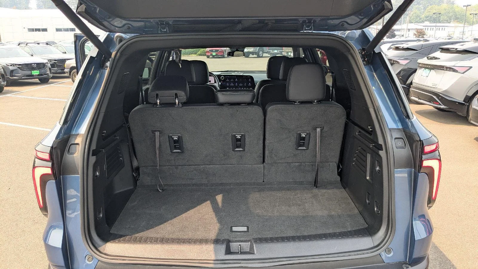 2024 Chevrolet Traverse 1LT - Photo 11