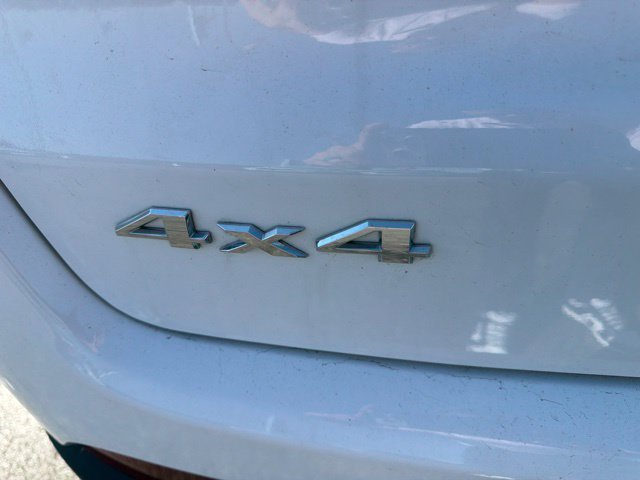 Used 2024 White Jeep Limited image 6