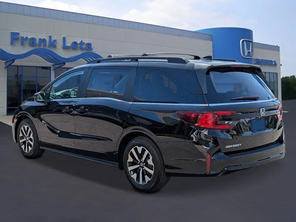 New 2026 Crystal Black Pearl Honda EX-L image 2