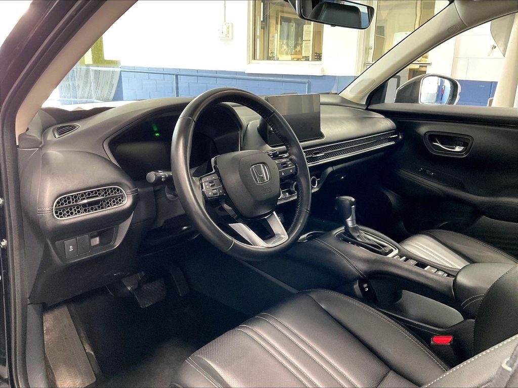Used 2026 Black Honda EX-L image 8
