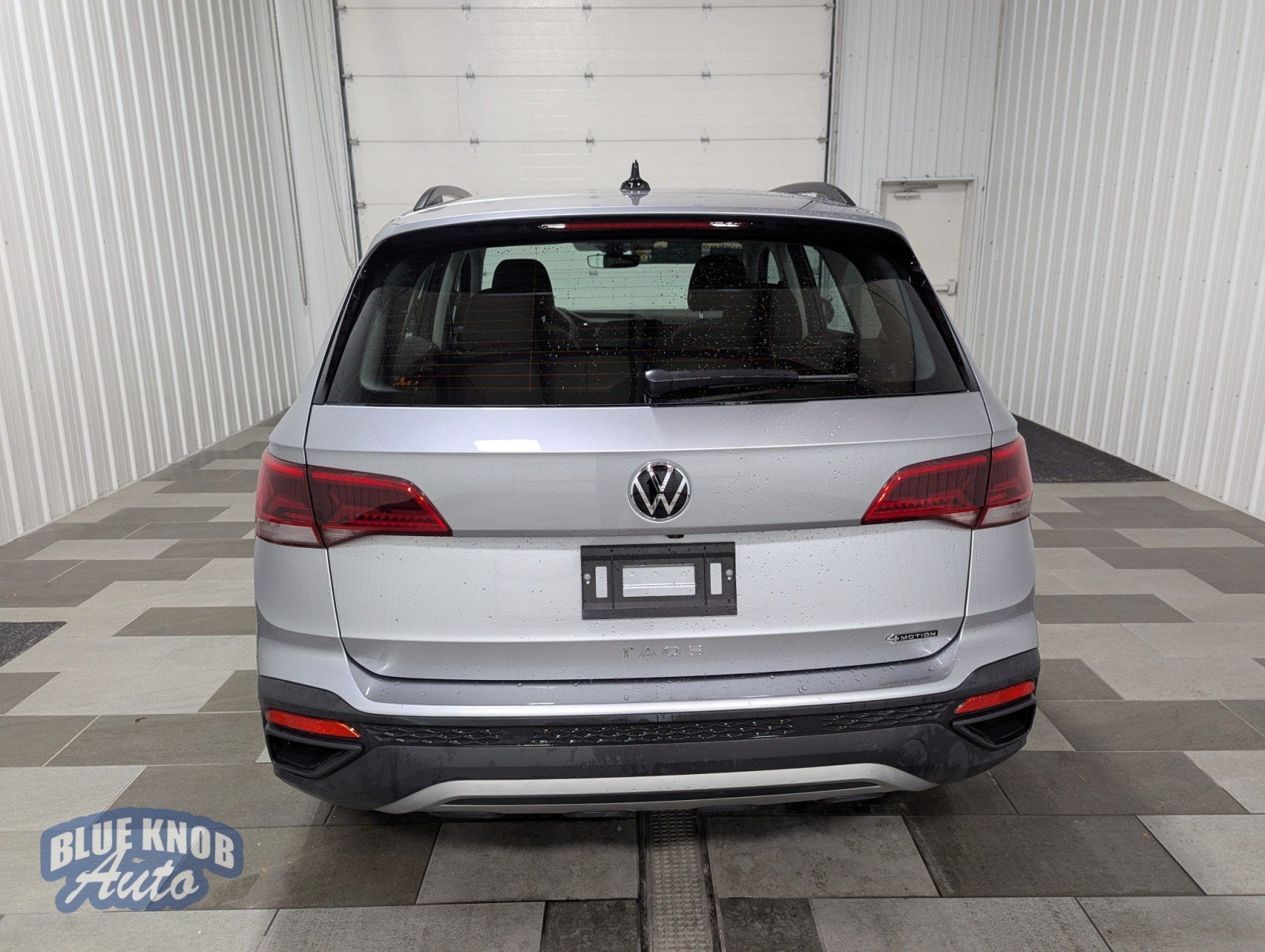 2024 Volkswagen Taos S photo 3