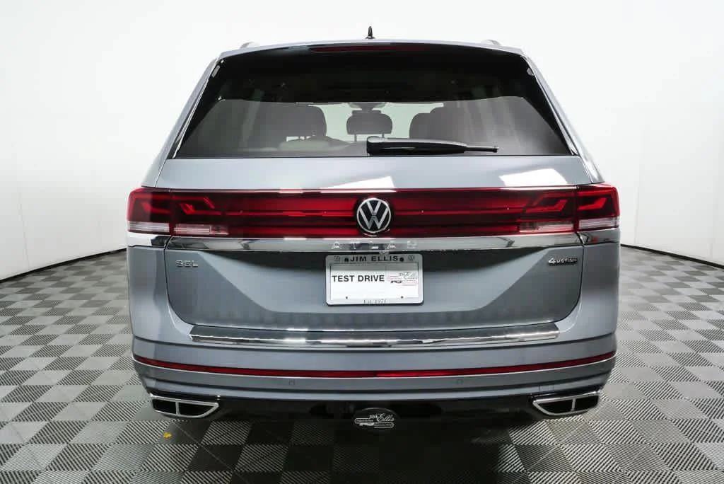 New 2026 Pure Gray Volkswagen 2.0T SEL Premium R-Line image 26